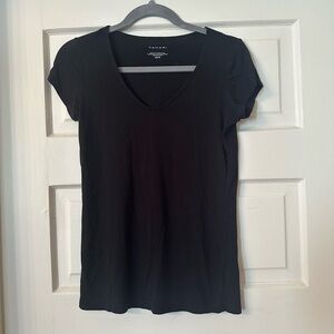 Tahari Women's Black V-Neck Top
